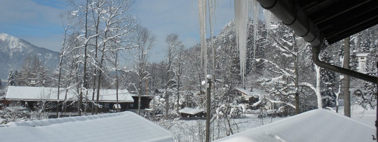 Tiefverschneites Bayrischzell
