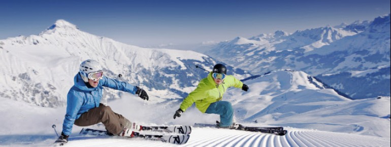 Skifahren vor einzigartiger Kulisse
